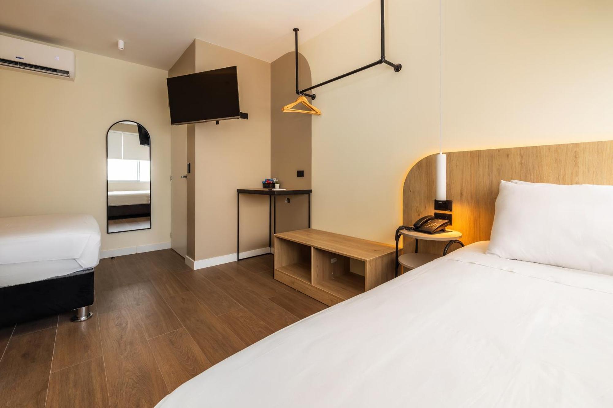 Hotel Solec Пиура Екстериор снимка